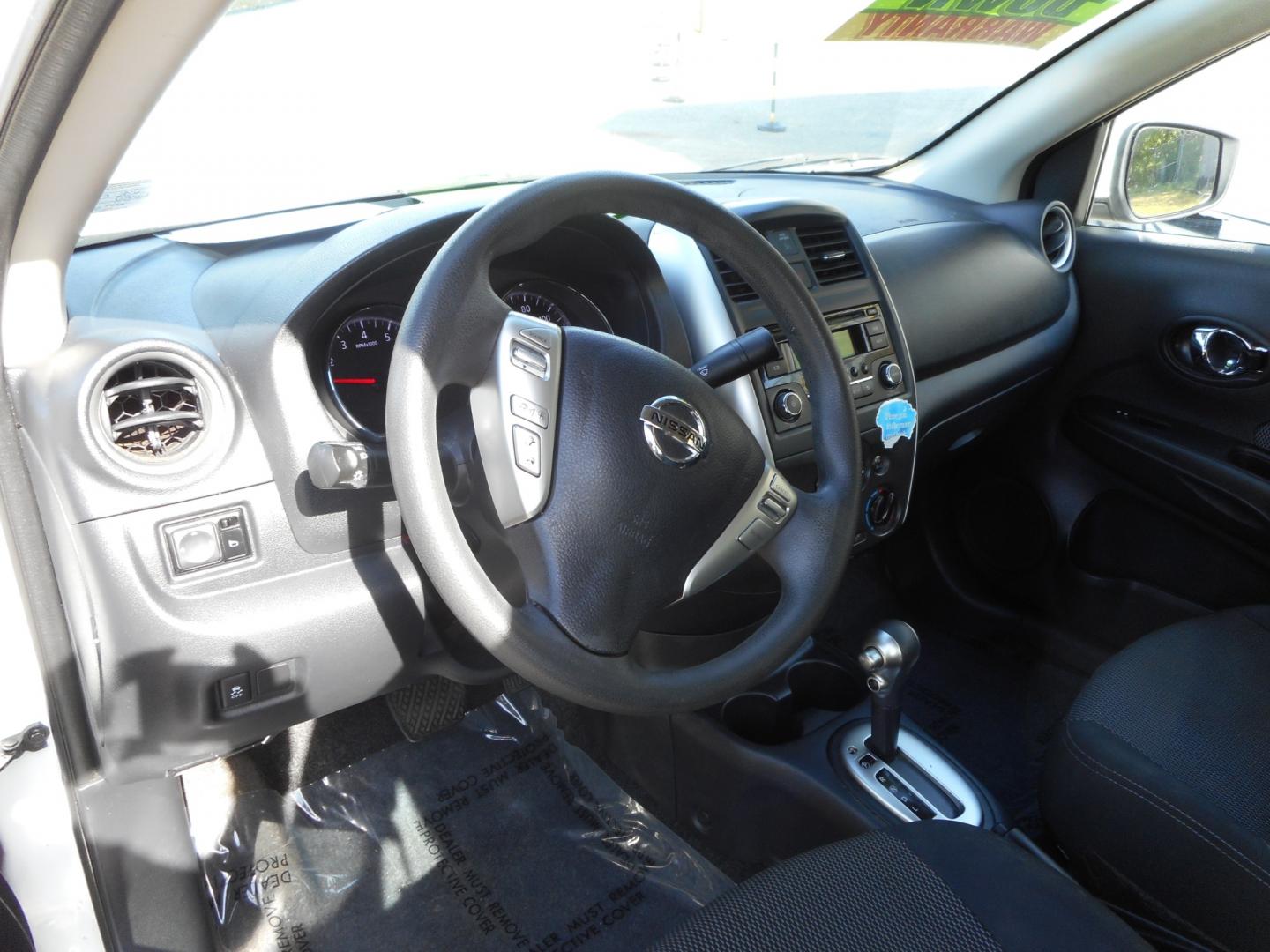 2016 White Nissan Versa (3N1CN7AP9GL) , located at 2553 Airline Blvd, Portsmouth, VA, 23701, (757) 488-8331, 36.813889, -76.357597 - Photo#9